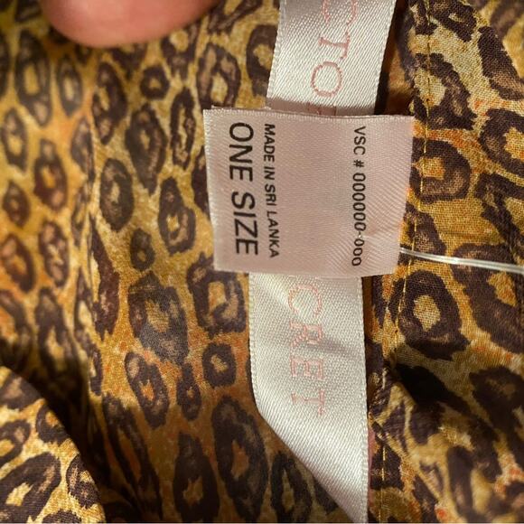 Victoria's Secret Animal Leopard Print SEXY Short pockets! Robe one Size S, M, L - Picture 9 of 13